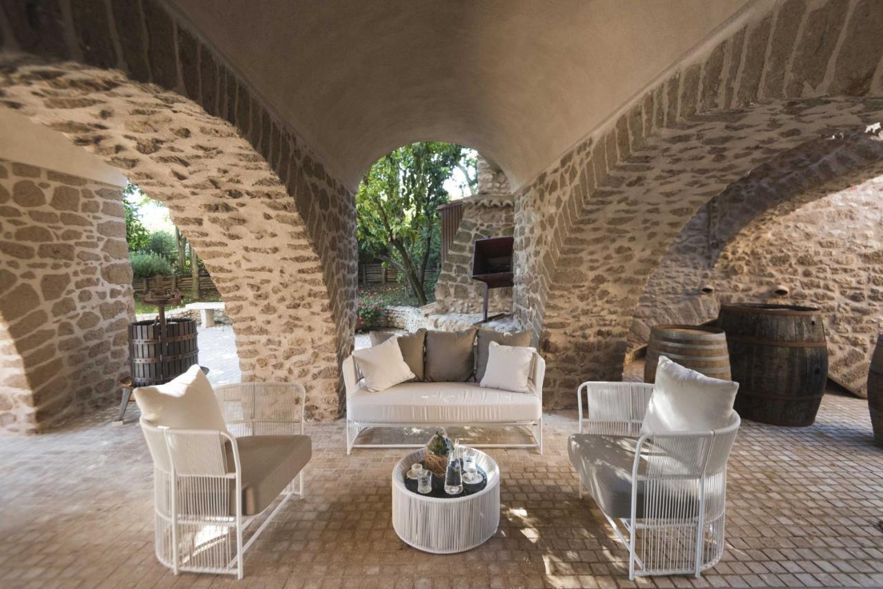 فندق Antico Borgo Molino 7Cento Vicino Ai Giardini Di Ninfa Cori المظهر الخارجي الصورة