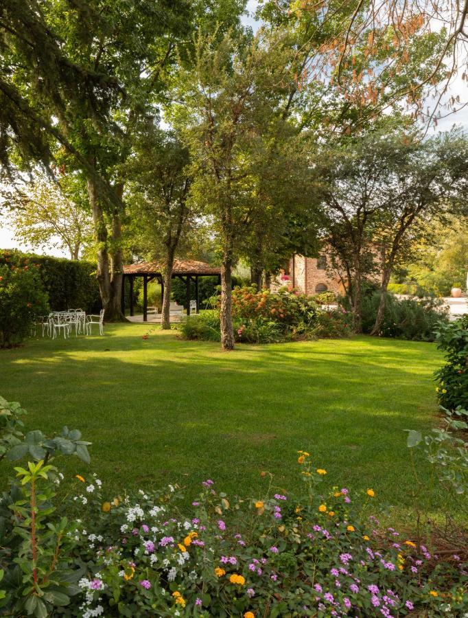 فندق Antico Borgo Molino 7Cento Vicino Ai Giardini Di Ninfa Cori المظهر الخارجي الصورة