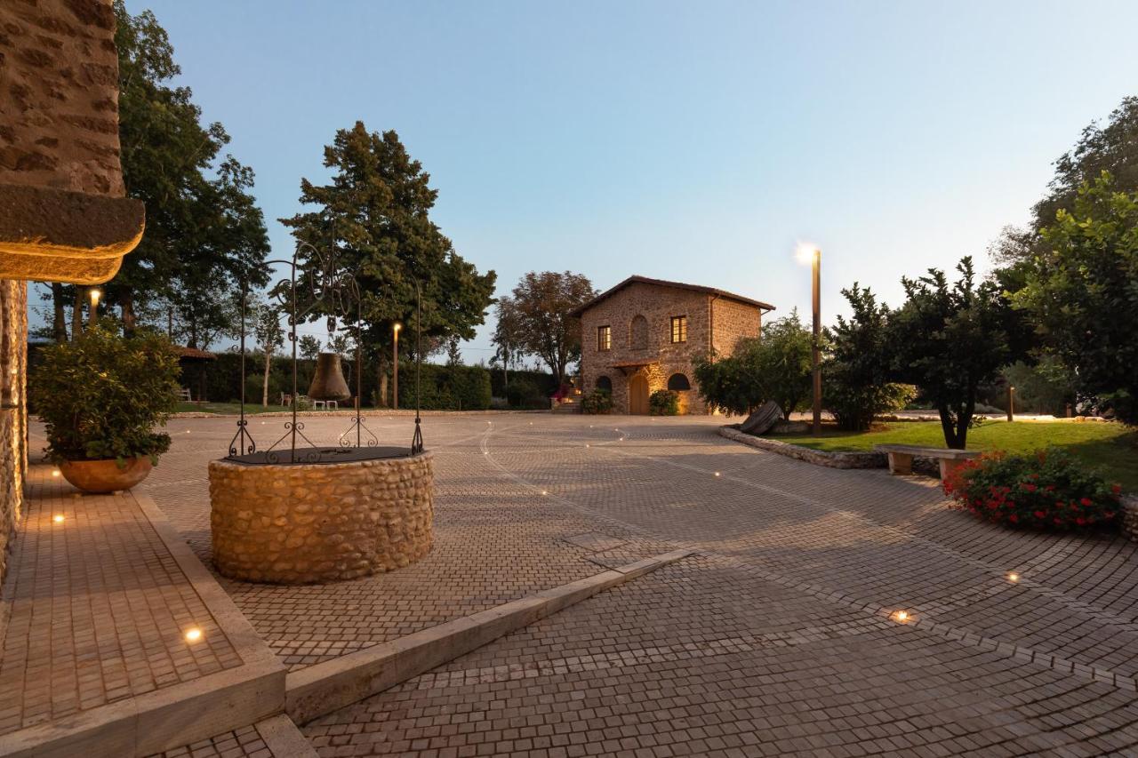 فندق Antico Borgo Molino 7Cento Vicino Ai Giardini Di Ninfa Cori المظهر الخارجي الصورة